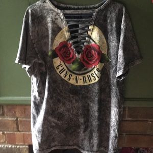 Women’s Tee